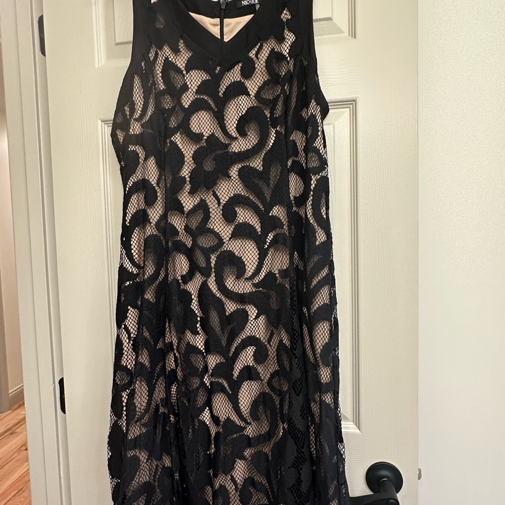NIC+ZOE Black Lace Maxi Dress